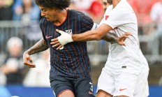 九游娱乐入口-贝尔格莱德取胜，展现实力备战下一场比赛的简单介绍