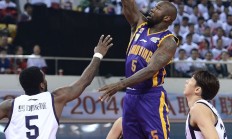 九游游戏-太阳横扫雄鹿，主场气势如虹表现出色