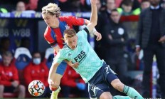 九游娱乐首页-水晶宫成功逆袭，逐渐走出低谷的简单介绍