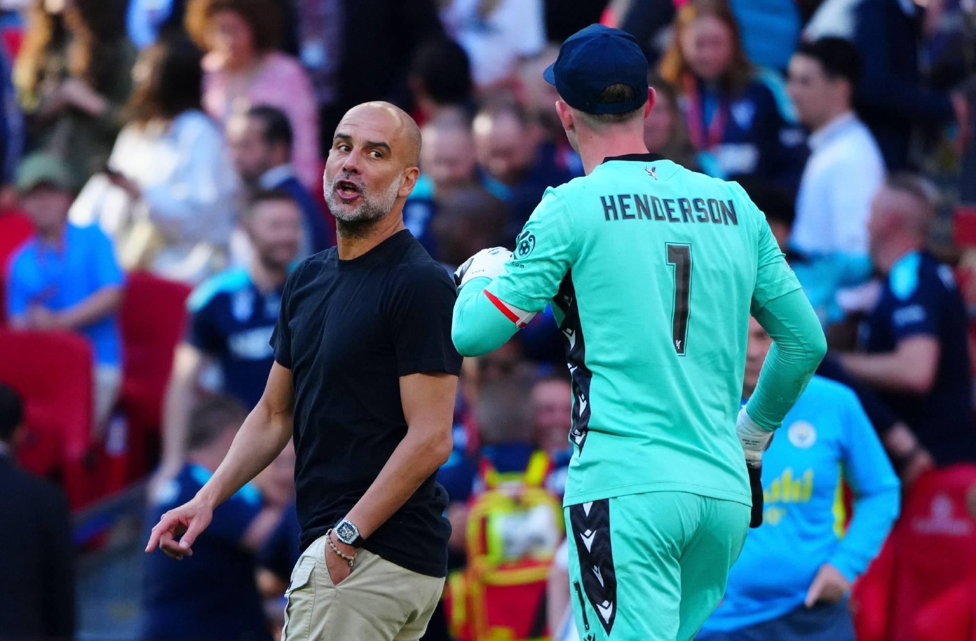 包含格拉纳达球队损失两名主力中场,备战面临挑战!的词条 包含格拉纳达球队损失两名主力中场,备战面临挑战!的词条