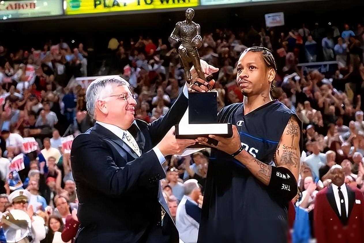 美国球星获得MVP奖项，引关注