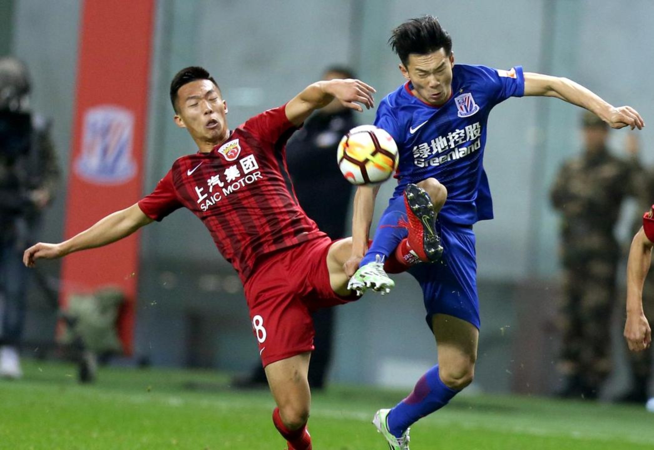 上港客场惨败苏宁,遭遇联赛三连败的简单介绍 上港客场惨败苏宁,遭遇联赛三连败的简单介绍