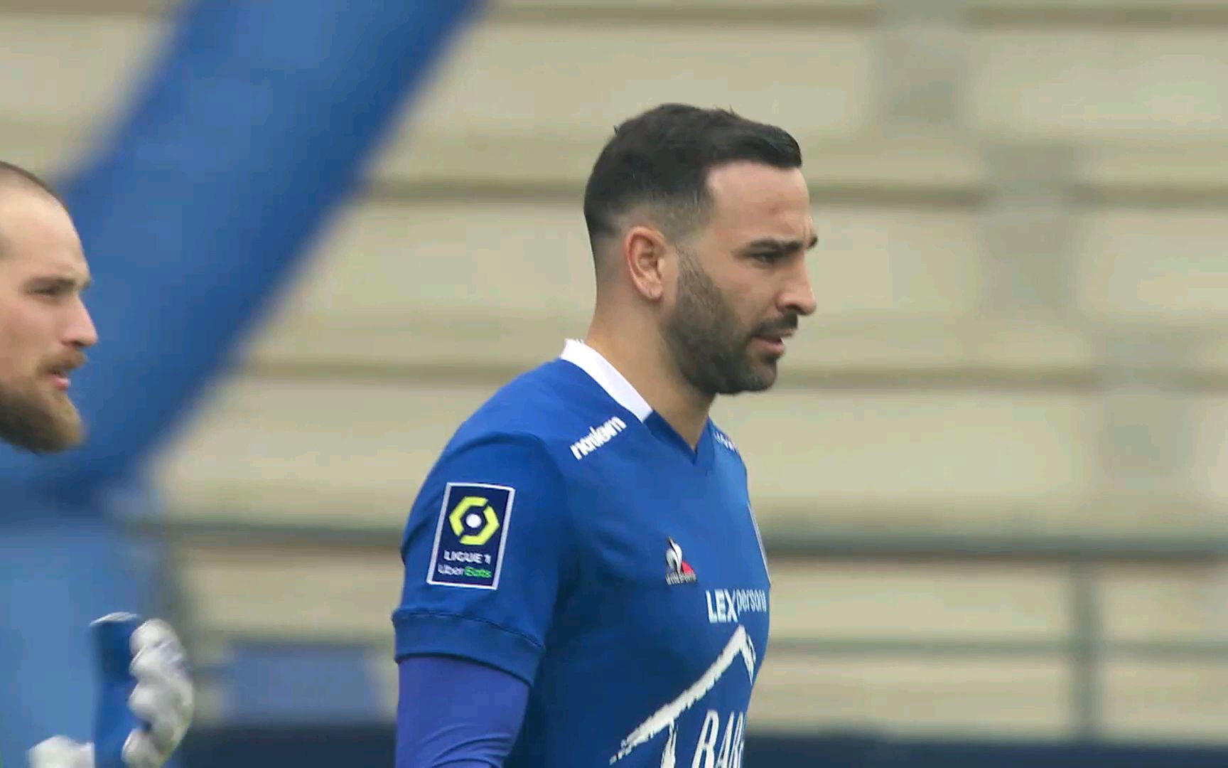 兰斯客场大胜特鲁瓦,取得联赛连胜 兰斯客场大胜特鲁瓦,取得联赛连胜