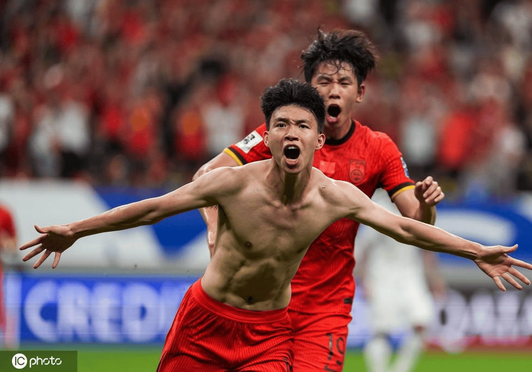 包含球队发布国家队球员伤病恢复进展消息的词条