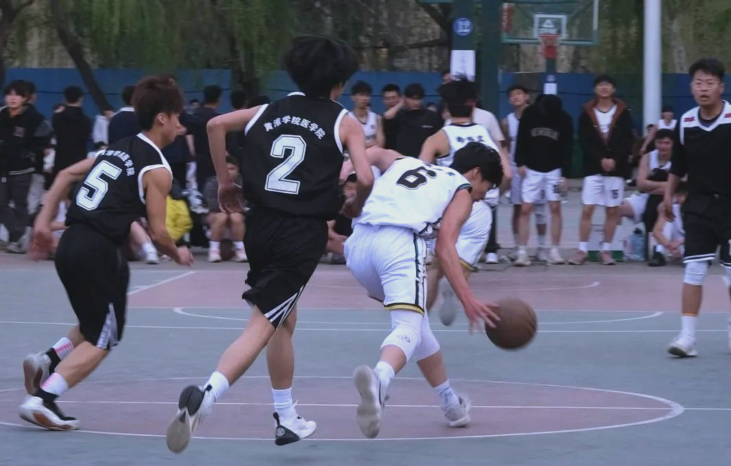 韩国地区篮球赛事激烈上演，精彩纷呈的简单介绍