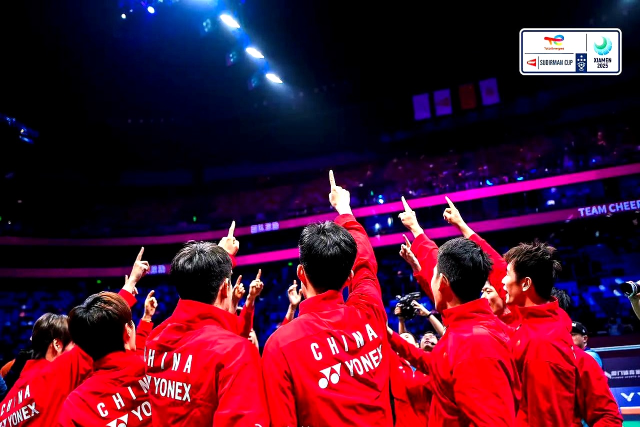 中国队碾压日本队，石宇奇统治全场的简单介绍