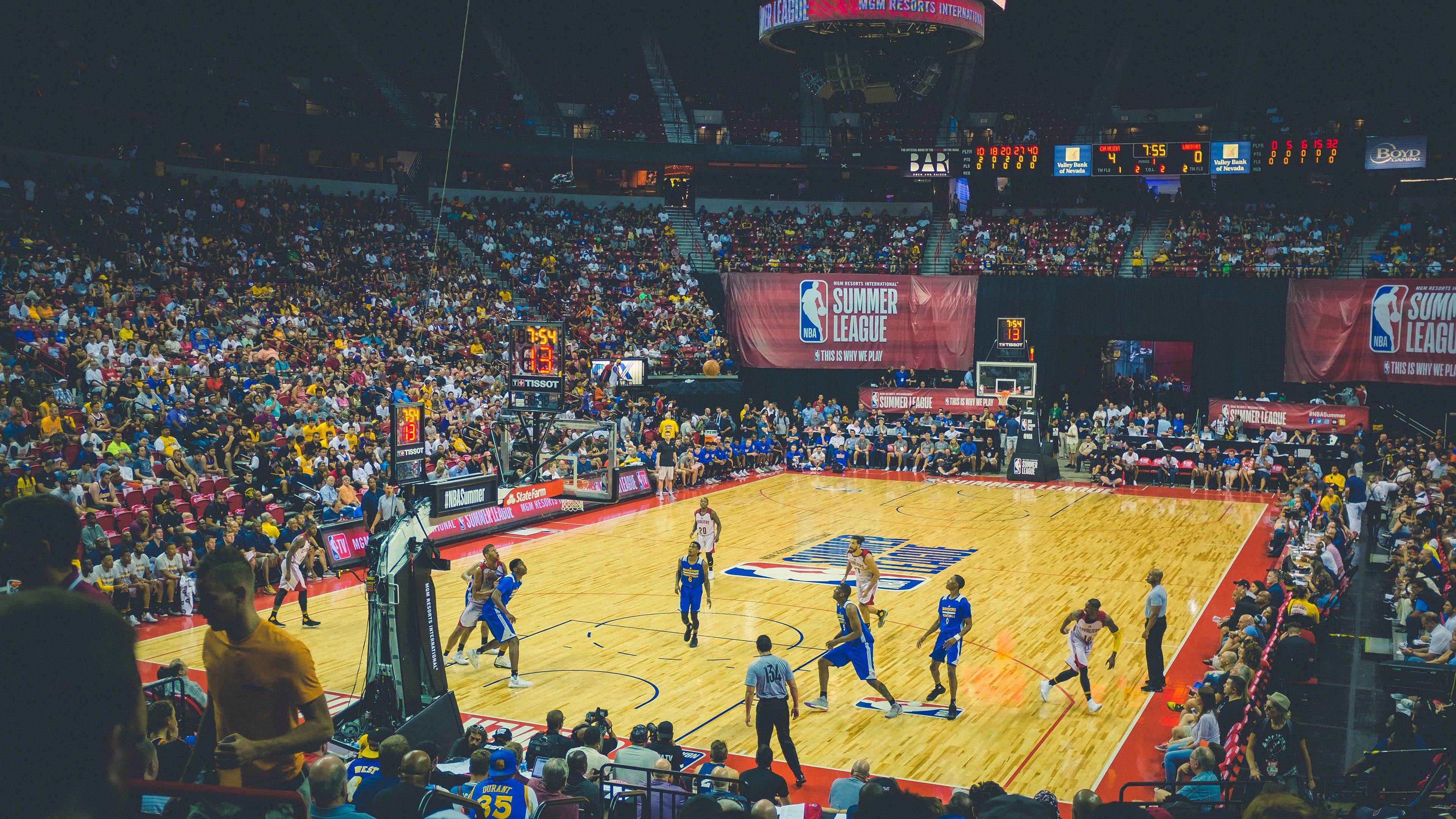 跨越时空的绝杀,从莫兰特西甲称王到步行者压哨奇迹